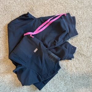 Figs Jogger Scub Set